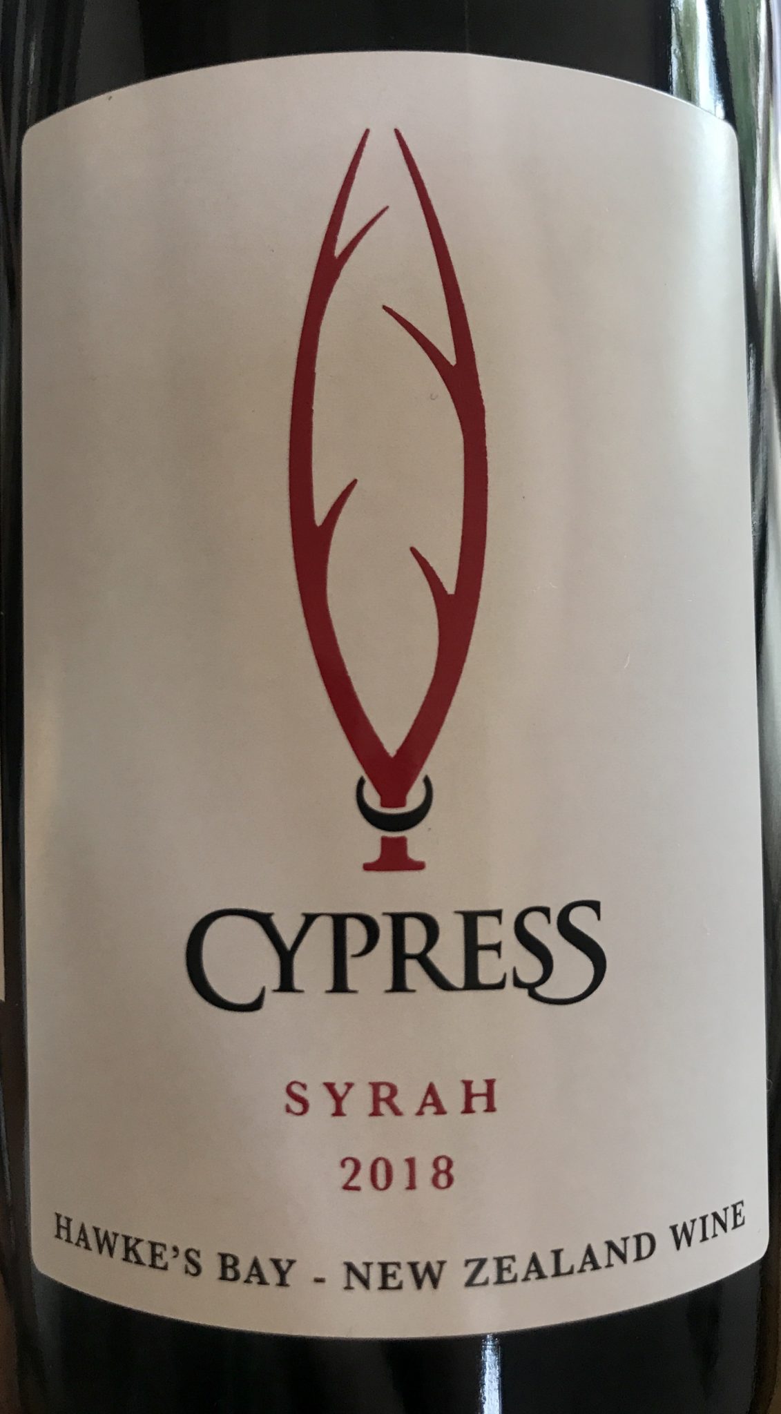 cypress-hawke-s-bay-syrah-2018-yvonne-lorkin-wine-food-creative